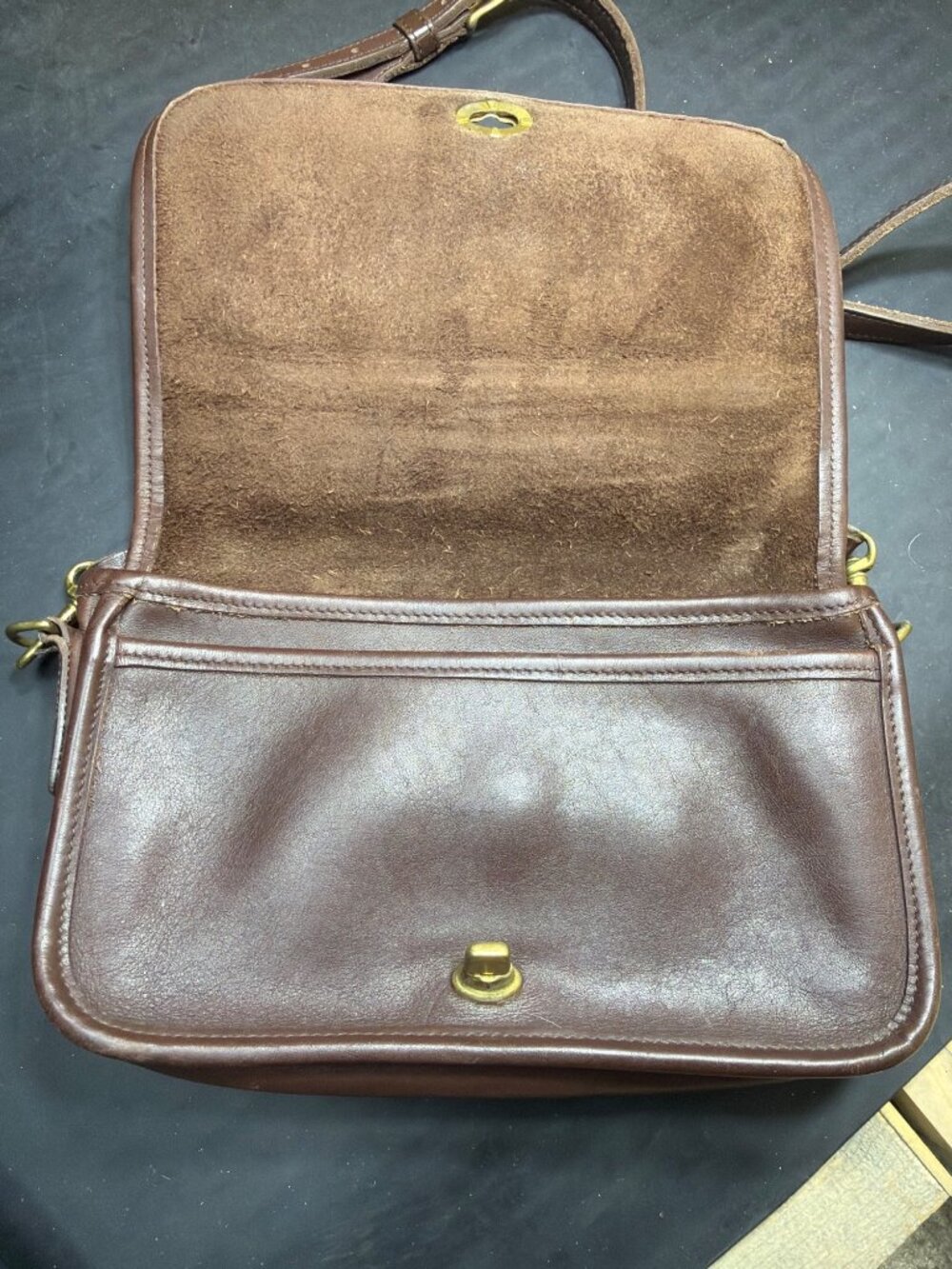 Authentic Vintage Coach Pocket Purse Brown Leather Crossbody Bag Women's Good - Picture 6 of 8